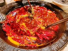 -红九格老火锅(三峡广场店)