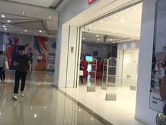 -优衣库(红谷滩万达店)