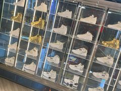 -Air Jordan(世贸天阶店)