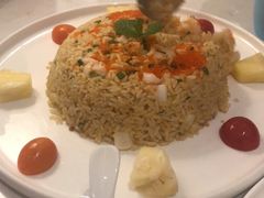 菠萝海鲜炒饭-闻见中国海南菜(K11店)