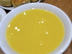 -清真吴记门钉肉饼·喜多利