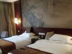 -中家鑫园温泉酒店鑫悦汤泉