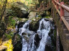 -藏龙百瀑风景区