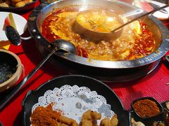 -谭鸭血老火锅(万象九宜城店)