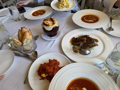 -成桂西餐厅·42年的味道(五大道疙瘩楼店)