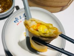 蟹粉三丝春卷-馋三尺蟹粉小笼(人民广场店)
