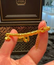 -周大福CHOW TAI FOOK(南翔老街店)