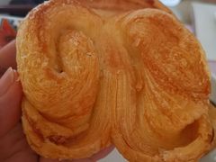 -上海和平饭店维克多咖啡厅 Victor's