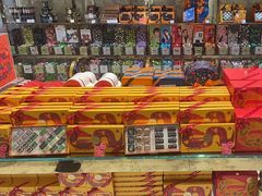 -VENCHI 闻绮(北京国贸商城店)