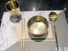 餐具摆设-KCOOKING概念韩餐(世茂52+店)
