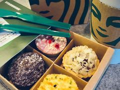 咖啡豆乳味蛋糕-星巴克臻选(深圳龙岗万科店)