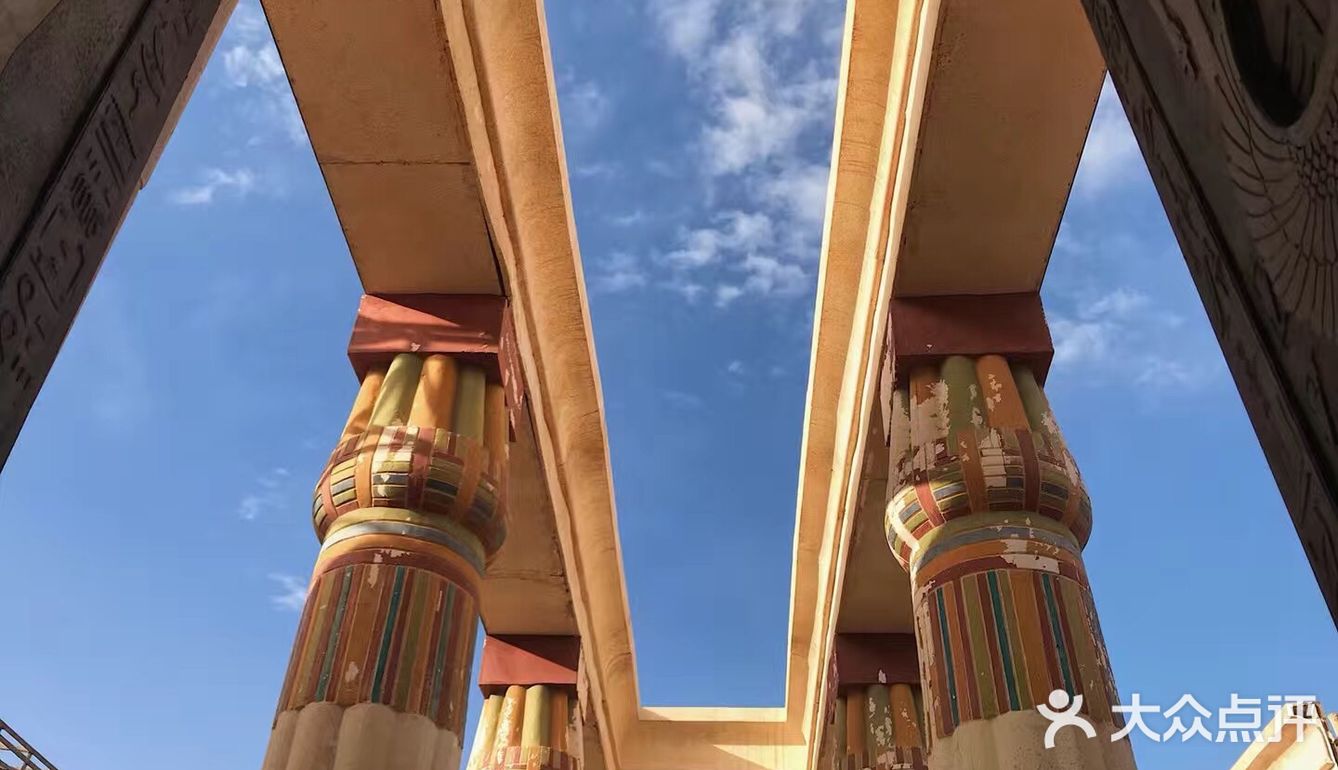 沙漠️中的电影城瓦尔扎扎特