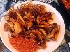 炸菌子-勺子米线·云南传统小吃市集(四方街店)