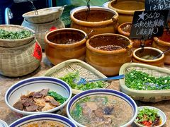 -云阿蛮云南生烫牛肉米线(奉贤路店)