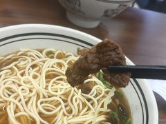 -小马牛肉面·牛骨熬制(南京博物院店)