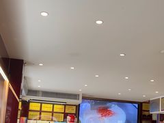 -川流不息·地道川菜·小龙虾(松东路店)