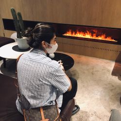 -HAIR CORNER