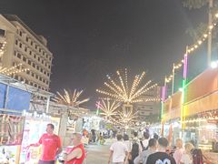 -皇家田广场(อนุสาวรีย์ทหารอาสา)