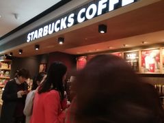 -星巴克(杭州西湖银泰1F店)