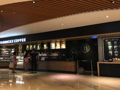 门面-星巴克(静安嘉里中心B2店)