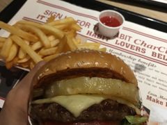 -The Habit Burger Grill 哈比特汉堡(复兴soho店)