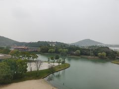 -上海佘山世茂艾美酒店