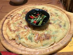 海鲜葱饼-小木屋朝鲜族特色菜