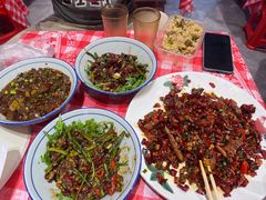 -荆九爷爆炒桥头三嫩(夫子庙店)