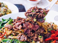 干炒牛肉芥兰粿条-华威达牛庄(黄埔大道西店)