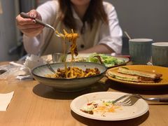 -HELLO 27 意面·沙拉·帕尼尼