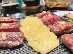 菠萝雪花牛肉-尚一汤·粤菜海鲜(环球港店)