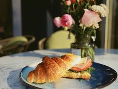 羊角三明治-BONBON BAKERY