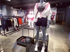 -迪桑特DESCENTE(北京三里屯BLANC店)