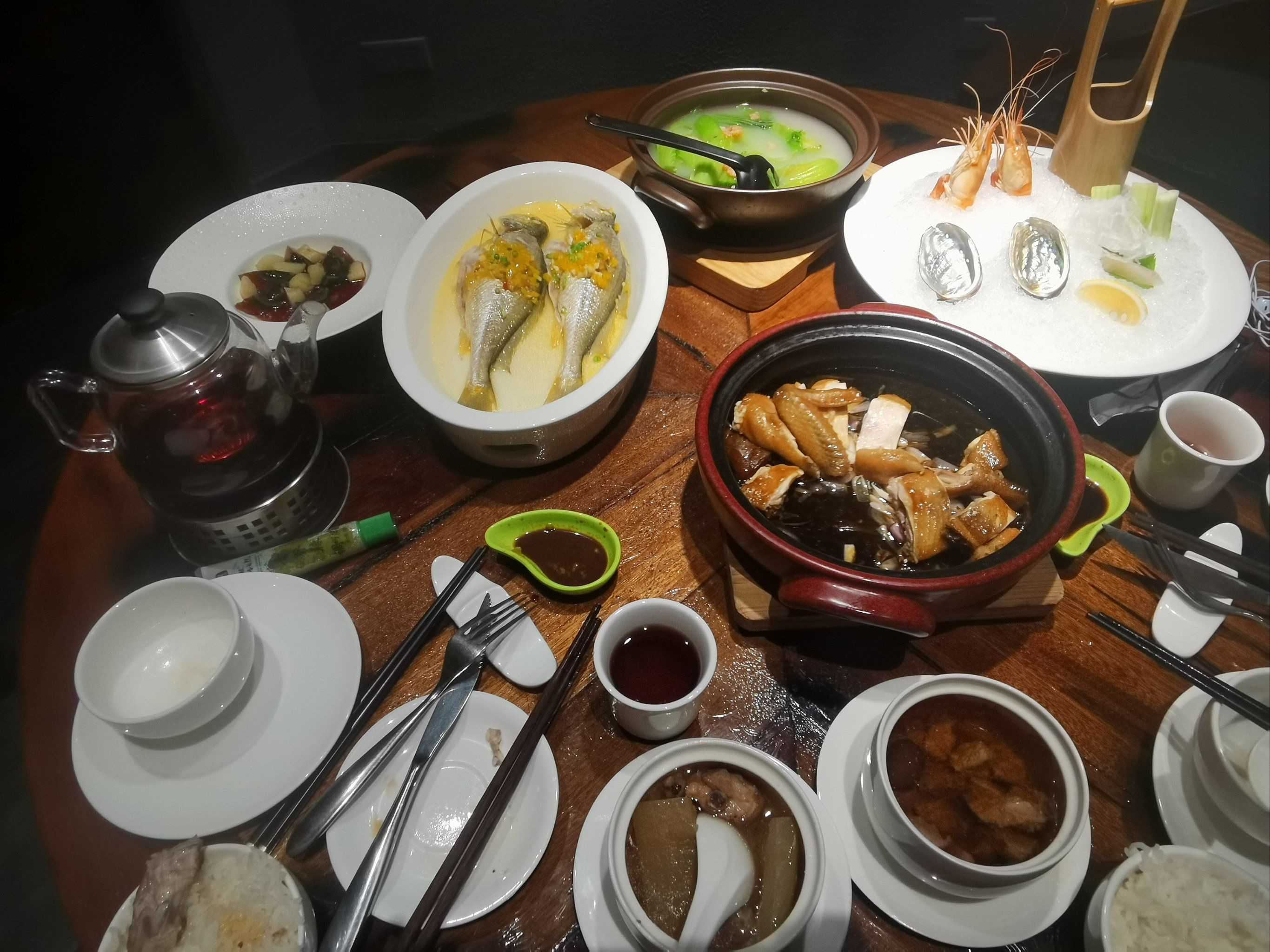 四海一家粤菜轩  148 2人