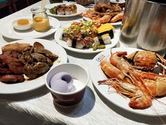 -领鲜活海鲜榴莲自助火锅(东门店)