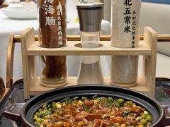 -品海楼·大连海胆锅贴馆(东港店)