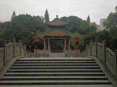 -烈士陵园(地铁站)