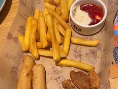 -菲滋意式餐厅(青悦城店)