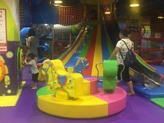 -酷洛小镇(步步高新天地购物广场店)