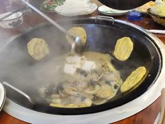 -曹丞相·地锅鸡·地锅鱼(武林店)