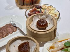 -云南荟·湖畔领宴(领事馆店)