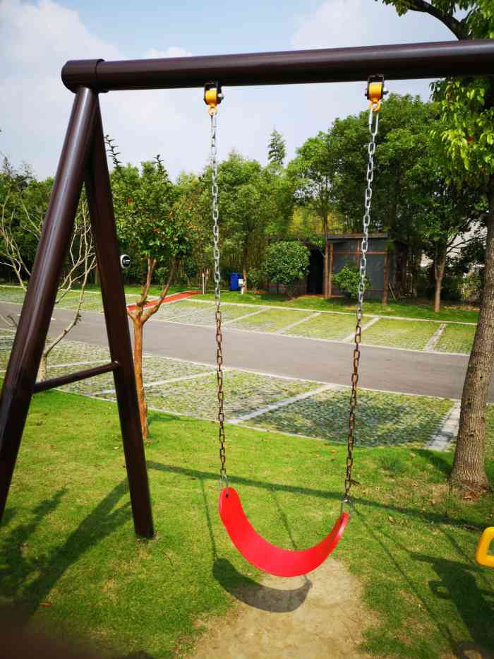 康明庄园-"一家规模还是蛮大的农家乐,车子开进外面小.