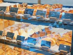 -BONBON BAKERY