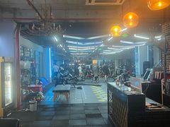 -豪思成DK健身私教连锁(凯乐国际店)