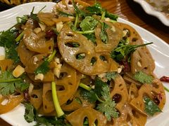 -乐山烧烤·罗田吊锅·小龙虾(航天兴隆国际店)