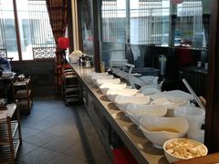 -亿诣蝎府炸酱面羊蝎子火锅(酷车小镇店)