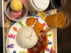 -蓝精灵乐园·世茂精灵之城主题乐园