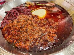 -山城年华老火锅(玉林店)