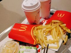 -麦当劳(丽江玉河广场店)