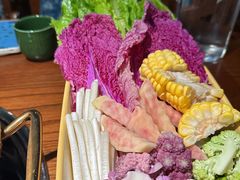 -花菇朵·云山雀 ll 野生菌锅·野果酸汤·精品滇菜(万柳店)